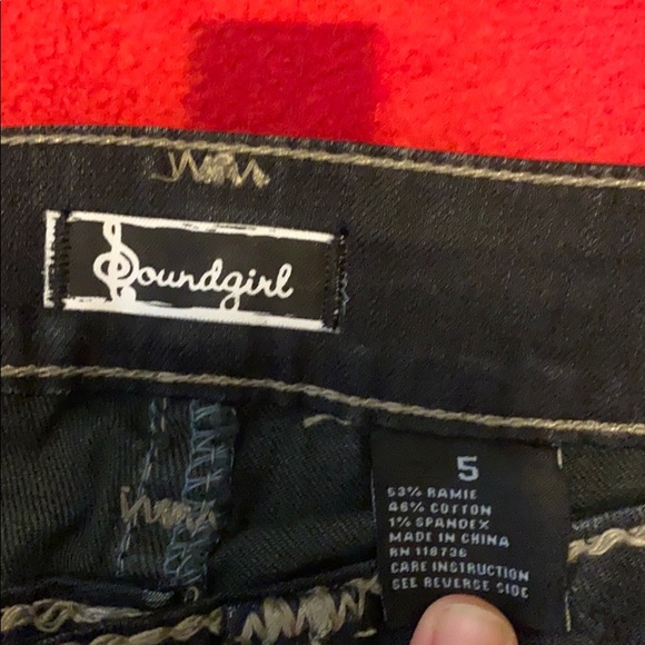 Brand New Jeans with Tags. Jeweled Jeans Bootcut 5 - Picture 2 of 8